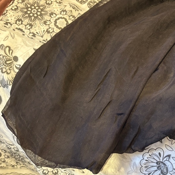 Sapphire Black and Gold Patterned Tunic suite - Picture 8 of 8